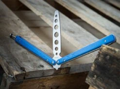 BHQ Balisong Trainer Blue 16 BHQ Balisong Trainer Blue -Magnumco Verkaufe boeker plus bhq balisong trainer blue 01bo714 6 1280x1280