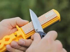 Smith's 3-in-1 Sharpening System -Magnumco Verkaufe smith s 3 in 1 sharpening system 09esccd4 4 1280x1280